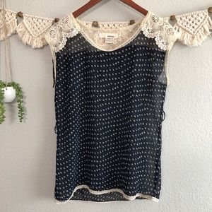 Sans Souci - M - sheer blouse